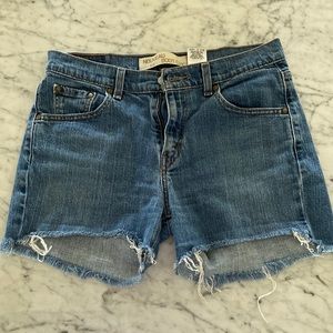 Levi's cut off shorts